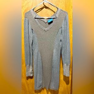 Simply Vera Beige/Gold Sweater Dress L